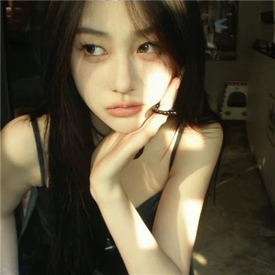 三月小姐